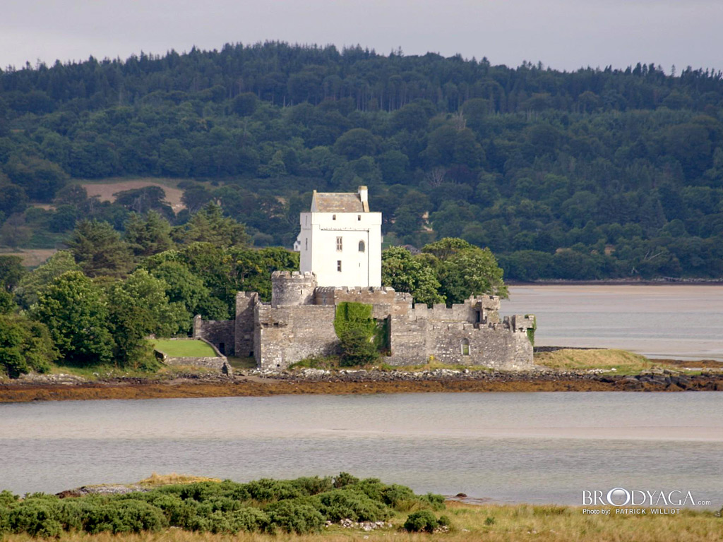 Doe Castle